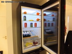 半透明触摸屏 海尔智能冰箱概念机发布