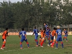 客场大逆转  AOC携手北理工足球队