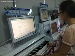 海尔跨界27寸大屏钢琴一体机预售