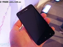 售价3700 5寸1080p屏HTC Droid DNA发布