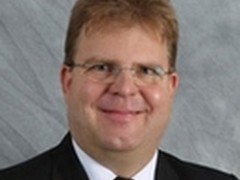 SUSE技术副总裁Ralf Flaxa 12月访华