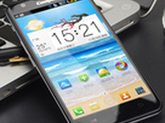 1300万像素四核强机 酷派9960详细评测