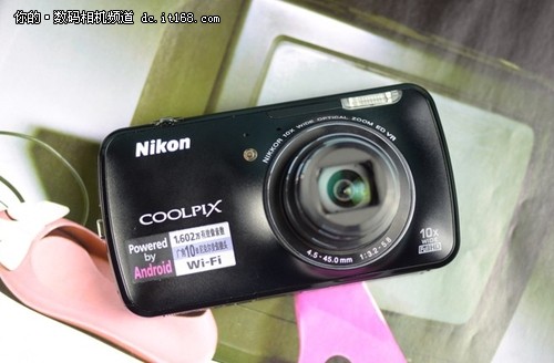 好玩的安卓相机 尼康COOLPIX S800c评测