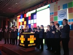 华硕平板助阵联通微软产业联盟成立大会