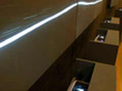 理光投影亮谭平个展 超短焦呈现新艺术