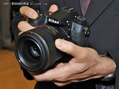 程序自动曝光 尼康D7000套机售7699元