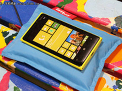 售价4599 诺基亚Lumia920行货今日开卖