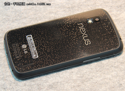 谁更发烧 谷歌Nexus4/小米2对比评测