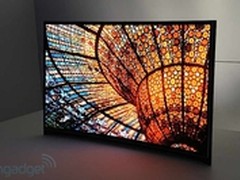 首款弧形OLED电视 三星新品震撼亮相CES