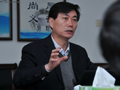 以学生为主体的颠倒课堂突破传统教学