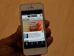 纤薄时尚街机 苹果iPhone5售价4400元