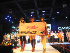 HappyTR人气爆棚 自拍神器闪耀梦幻之夜