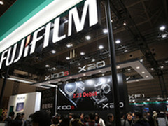 2013CP+：富士展台看不停 X100s参展