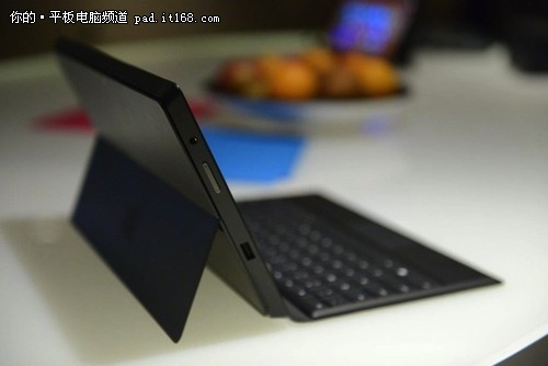 微软发布Surface专业版 美国起价899刀