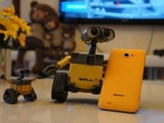 出色性价比 纽曼N2四核手机售1499元