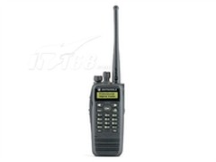 语音清晰 摩托罗拉XiR P8260售价4165元