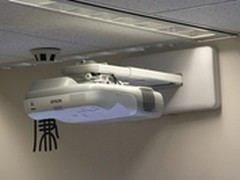 多媒体教学投影 爱普生EB-460售18500元