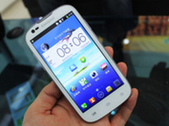 千元四核智能机酷派5890京城首发