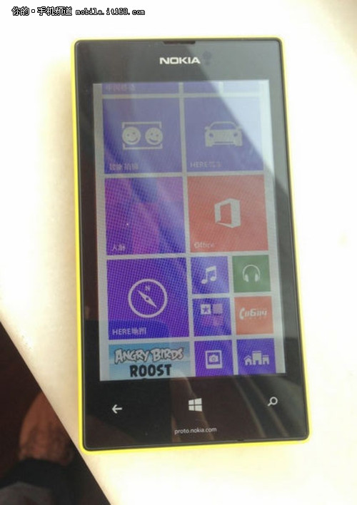 移动定制 诺基亚Lumia720T真机首次曝光