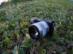 时尚微单 索尼NEX7(18-200)套机售12400