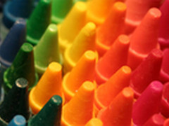 八月发布 XPhone配20种机身色彩