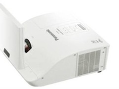 Panasonic 超短焦投影机新品上市