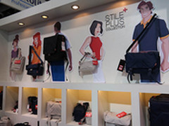 2013P&E：稳定你的影像 曼富图展台报道