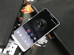 中端时尚巨屏 酷派8730现仅售价1650元