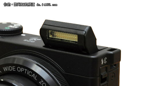 简约不简单 尼康Coolpix P330首发评测