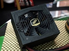 加入MIA IC技术 全汉AURUM S 700W电源
