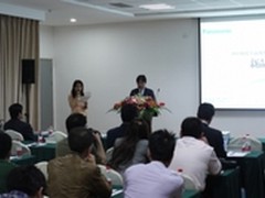 主导风向 松下发布20款新品商教投影机