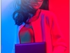 ASUS VivoBook S200E玩转随身触控