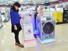 给妻子送礼物 海尔洗衣机成爱的代言人