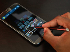 延续S4设计 三星Note3为塑料机身