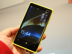 多彩诺基亚Lumia920 行货价格2899元