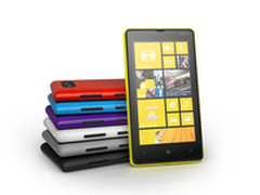 Nokia Lumia820首选派客青春派移动电源