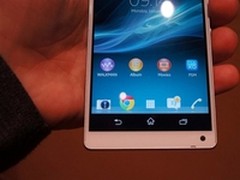 人性化智能机 三星i8552邢台售价1999元