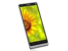 实惠双核超大屏 酷派 8720仅售价1050元