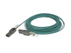 易飞扬正式推出120G CXP光互连产品