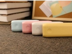 缤纷夏日色彩随行 爱国者移动电源D5200