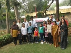 印度爱心团队捐赠太阳能解决孤儿院热水