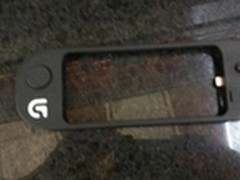 潮流玩意 罗技iPhone 5游戏手柄谍照曝