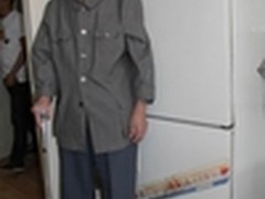 103岁老教授 见证26年始终如一海尔品质