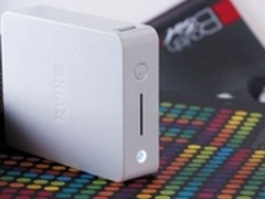 能量充足 爱唯克思R800移动电源售188元