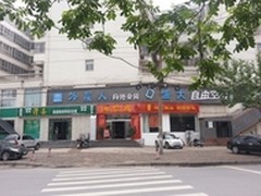 三星显示器助外星人网络树网吧业界标杆
