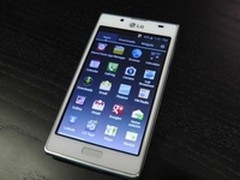 4.3寸IPS屏棱角设计 LG P705仅售820元