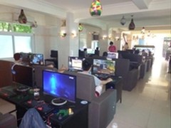 华硕显卡助阵 冠志主题网吧坐镇海南