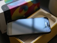 电信CDMA版智能机 三星D710 邯郸售1299
