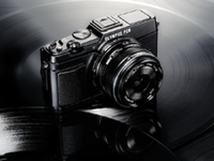 奥林巴斯E-P5正式上市 购机即好礼相送