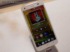 1080P+大广角 HTC Butterfly仅售3299元